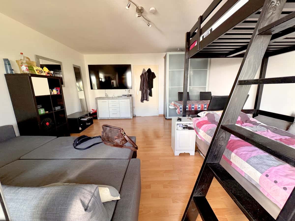 Apartment kaufen in München — Wohnzimmer 3