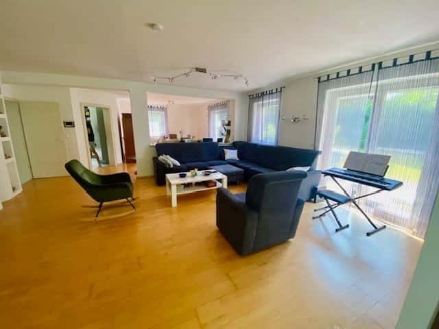 Einfamilienhaus kaufen in Hebertsfelden — Wohnzimmer