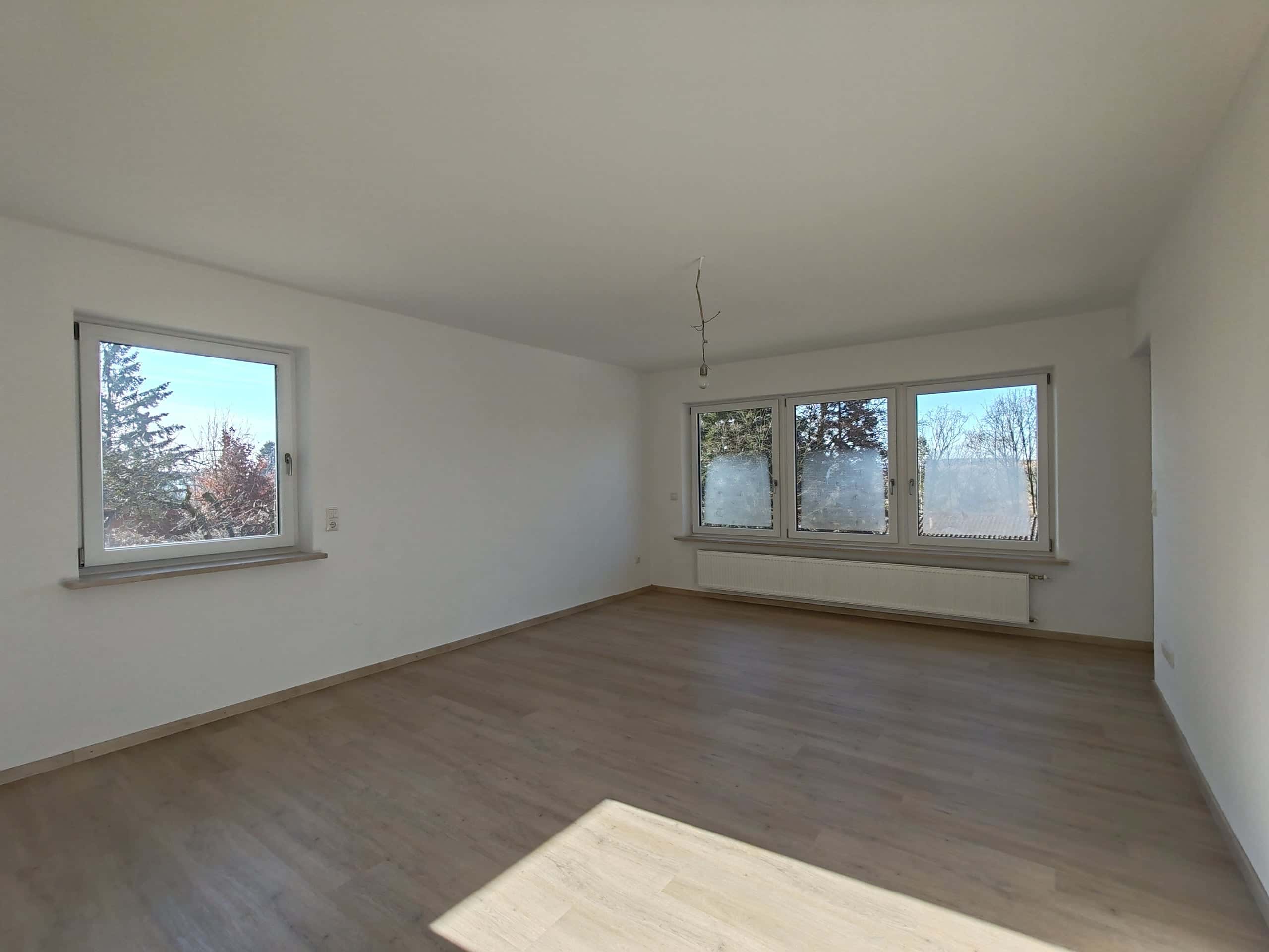 Einfamilienhaus kaufen in Triftern — Wohnzimmer
