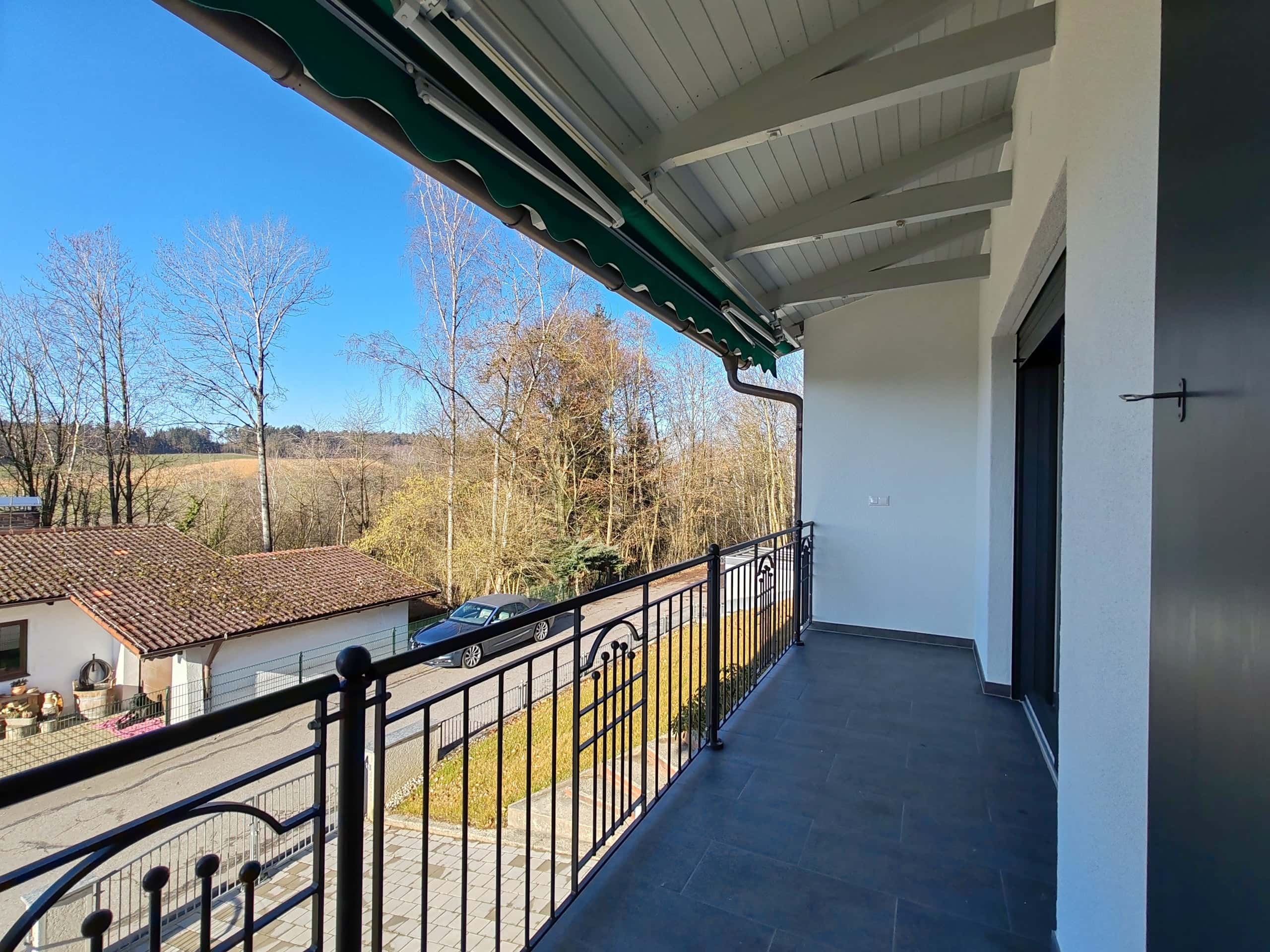 Einfamilienhaus kaufen in Triftern — Balkon
