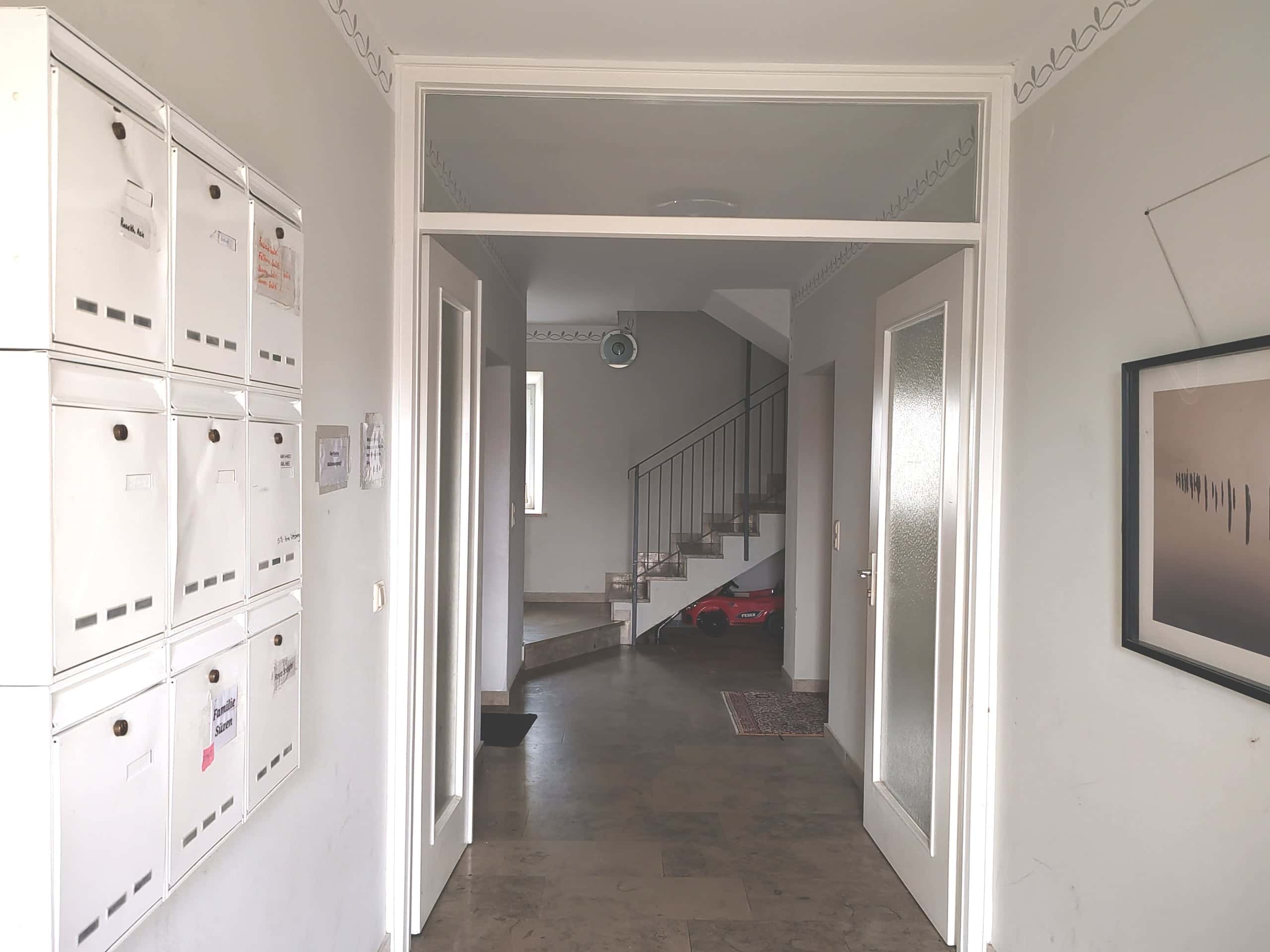 Eingang ins Haus