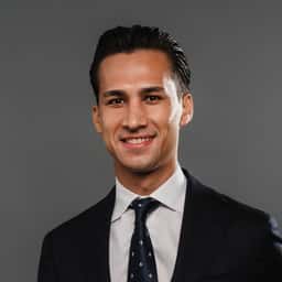 Porträt Niko Caspers, ALPHAUS Immobilien