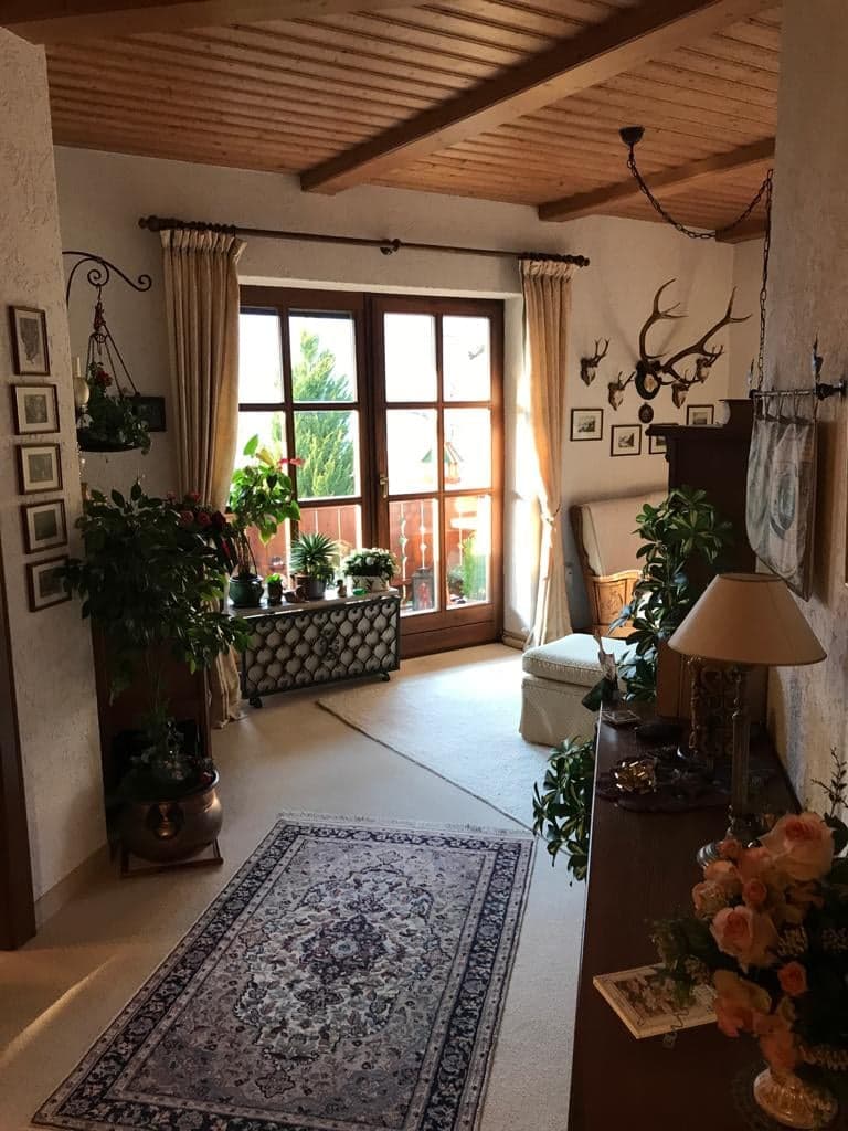 Blick zum Balkon