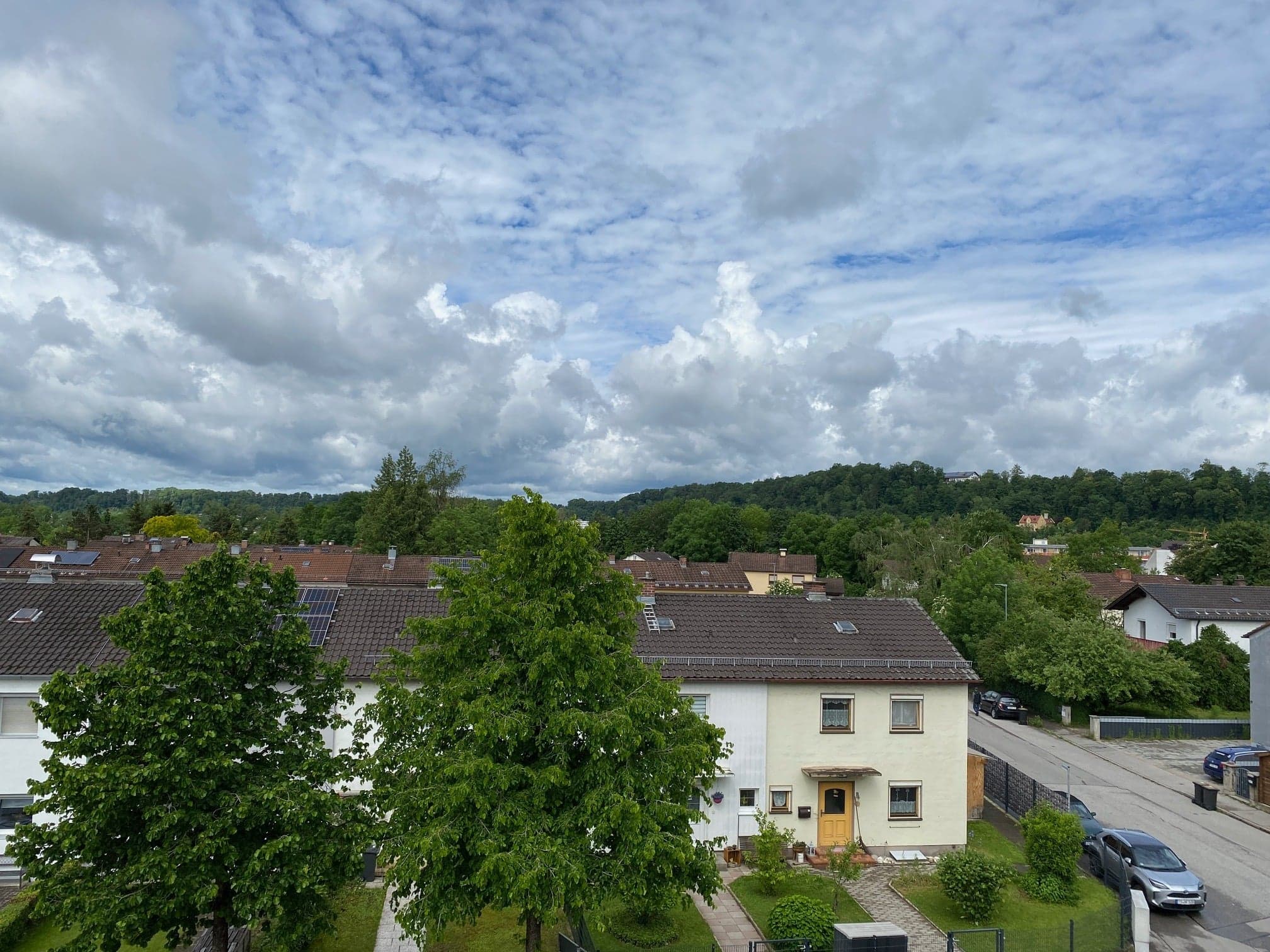 Blick vom Balkon über Trostberg
