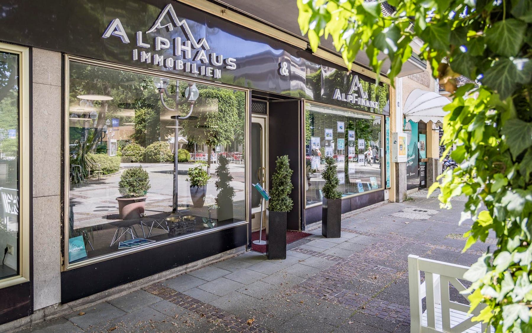 Das Büro von ALPHAUS Immobilien in der Salzburger Straße 4 in Bad Reichenhall