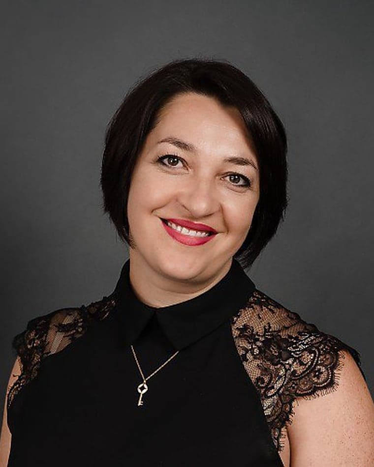 Elmira Haferstein, Immobilienmaklerin bei ALPHAUS Immobilien
