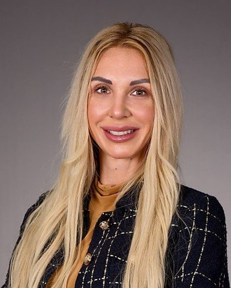 Natalie Kozinov, Immobilienmaklerin bei ALPHAUS Immobilien