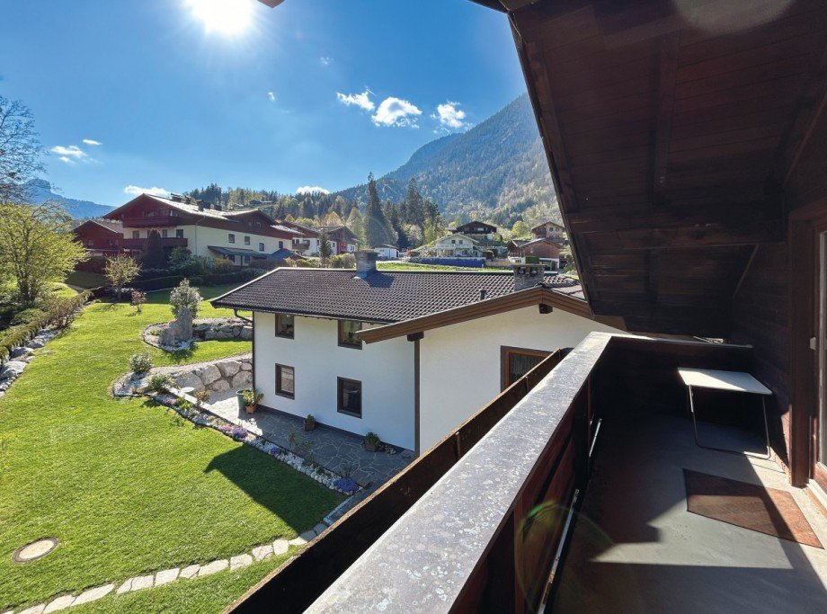 Aussicht Balkon DG nach S�den Einfamilienhaus Unken