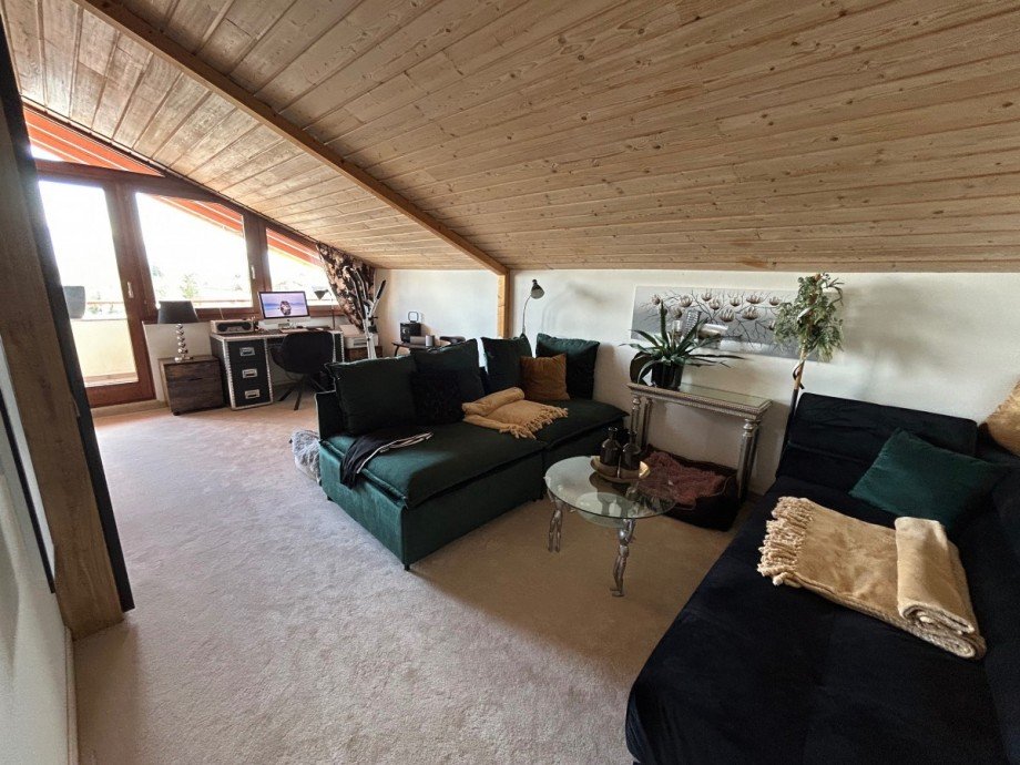 Schlafzimmer Dachgeschosswohnung Ainring