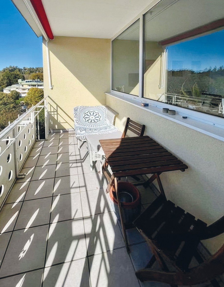 Loggia mit atemberaubenden Weitblick auf die umliegende Bergwelt Etagenwohnung Salzburg