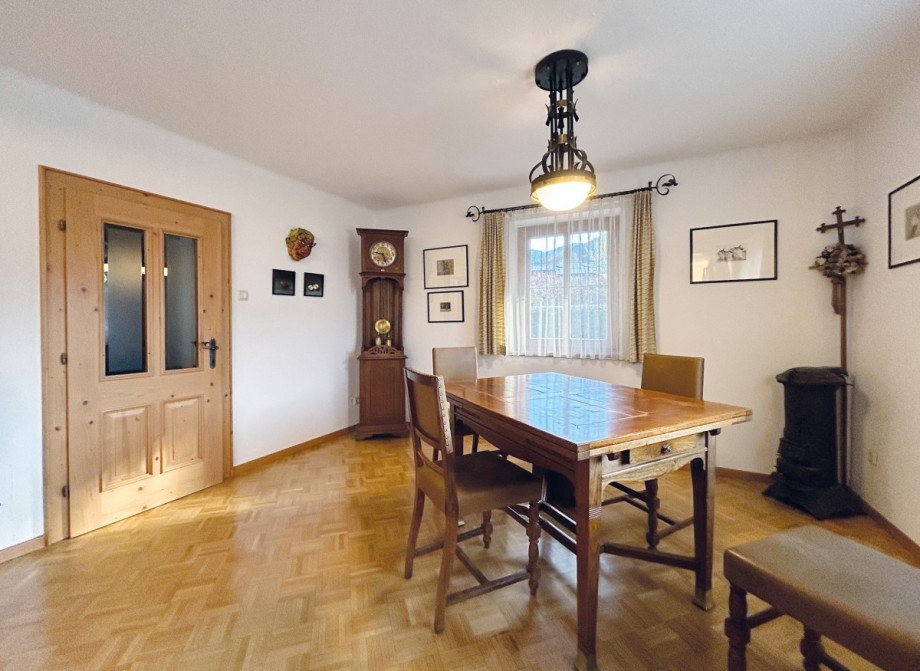 gro�z�giger Essbereich Einfamilienhaus Thumersbach