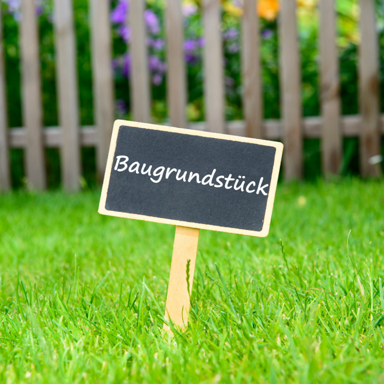 Baugrundstu Laufen Wohngrundst�ck Top-Investition: Baugrundst�ck mit Vorbescheid f�r zwei Mehrfamilienh�user und Tiefgarage