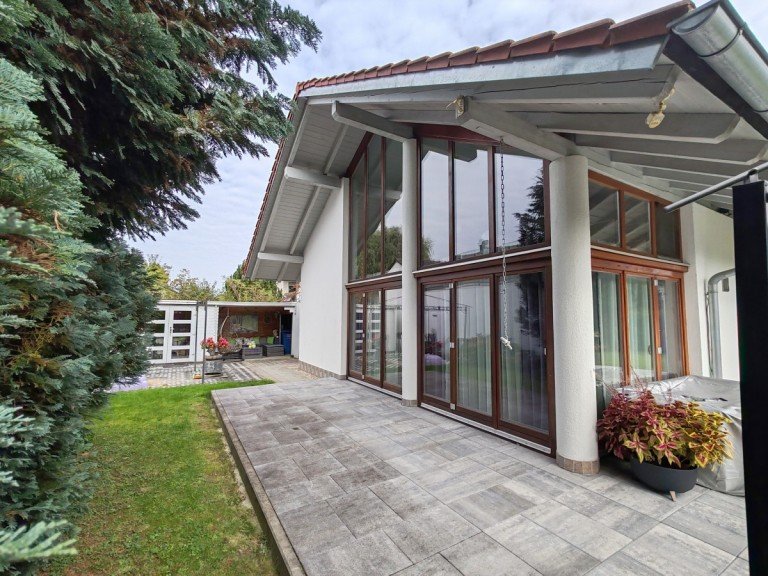 Hausansicht T�ging am Inn Einfamilienhaus Wundersch�nes Einfamilienhaus mit Galerie