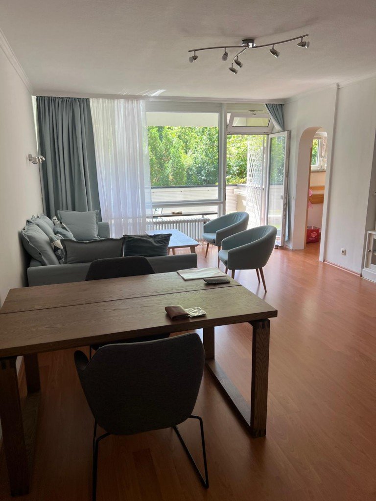 Wohnbereich Bad Reichenhall Wohnung Modernes Wohnen in Bad Reichenhall: 2-Zi-Whg. m. Balkon