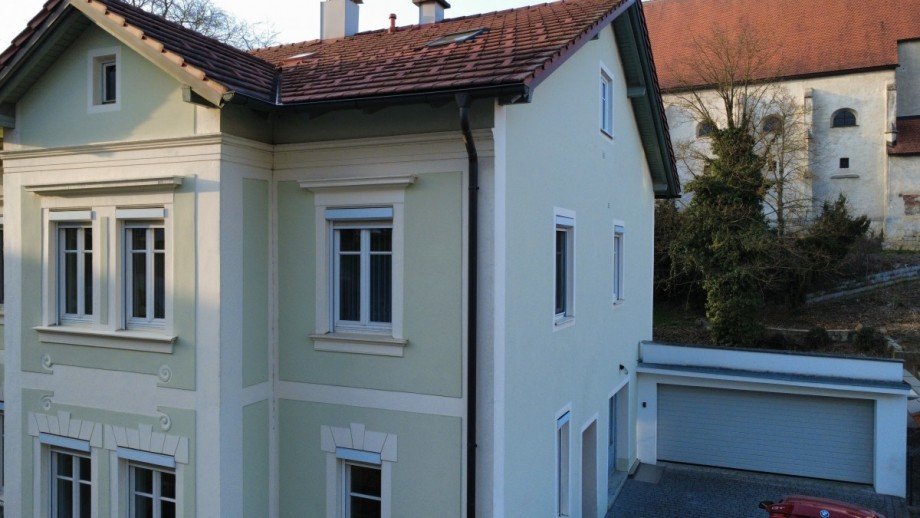Villa. Mehrfamilienhaus Braunau