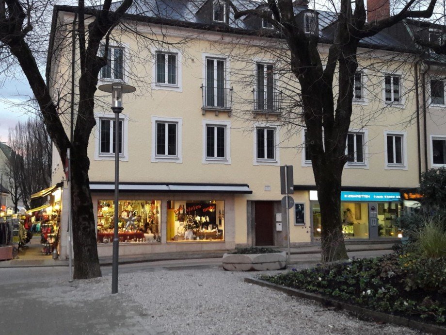 Au�enansicht Verbrauchermarkt Bad Reichenhall