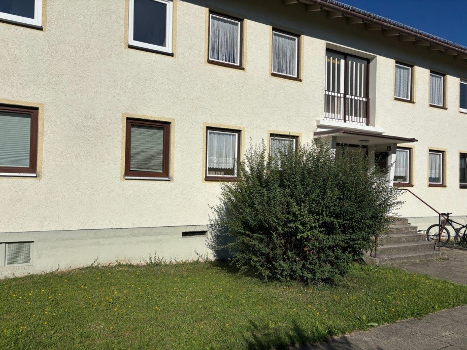Geb�udeeingang Erdgeschosswohnung Marquartstein