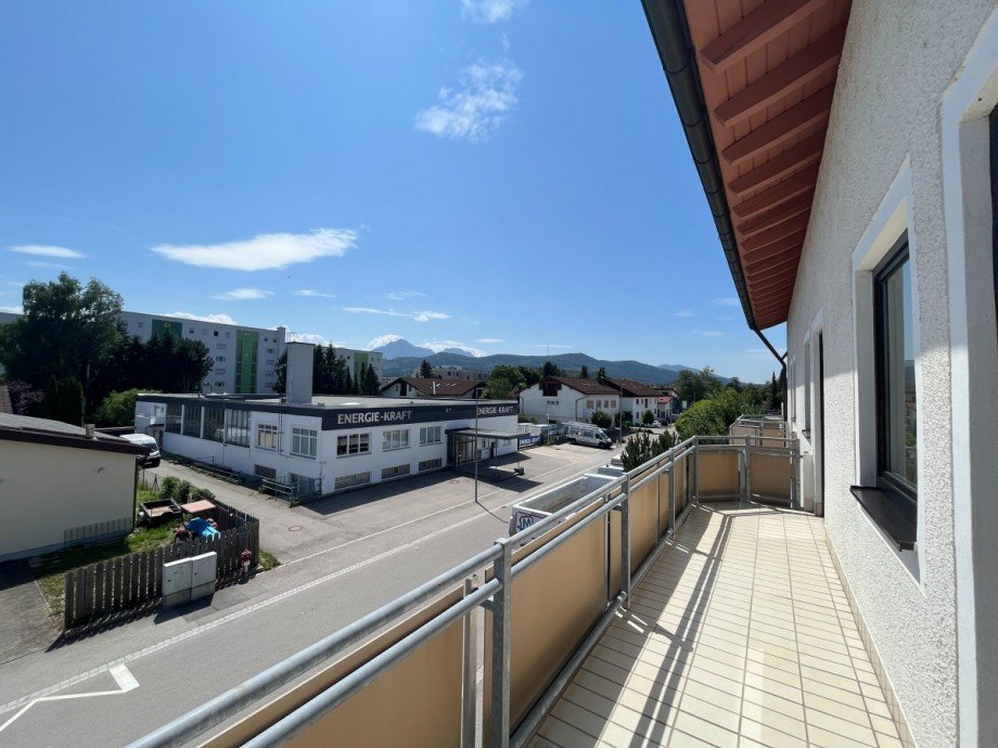 Blick vom Balkon B�rofl�che Ainring