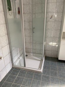 Bad EG Viel Platz auch f�r 2 Familien in freistehenden Haus in guter Lage