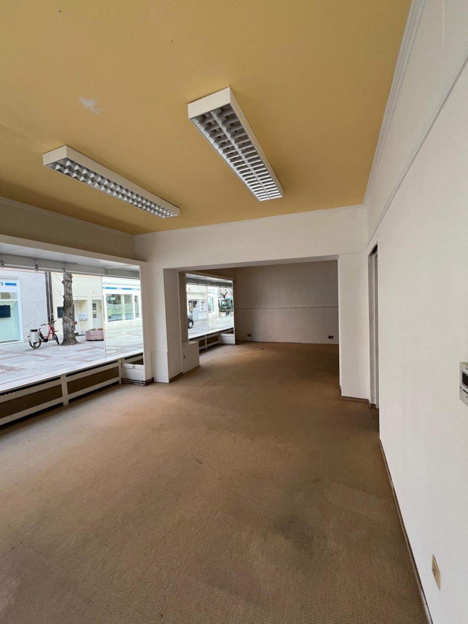 Verkaufs-/B�rofl�che Verbrauchermarkt Bad Reichenhall