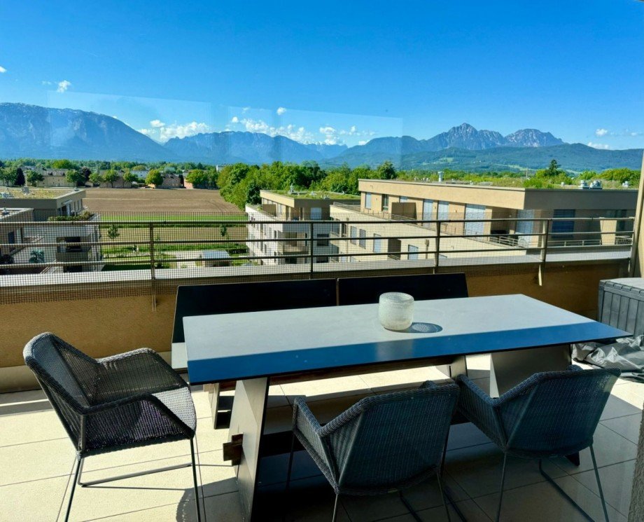 Blick von der Terrasse Terrassenwohnung Freilassing