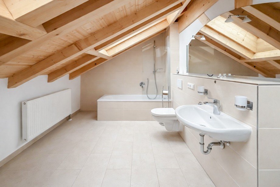 Badezimmer Dachgeschosswohnung Otterfing