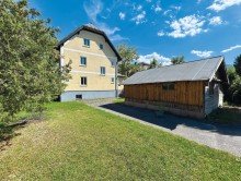 Objekt mit gro�em Garten, Parkpl�tzen und Schuppen Gepflegtes Wohnhaus mit Gewerbewidmung und 3 getrennten Wohneinheiten in Maxglan
