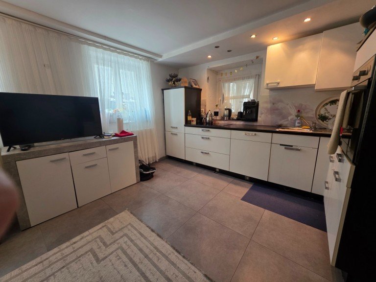 K�che Neumarkt-Sankt Veit Reiheneckhaus Attraktives Angebot: 4-Zimmer-Haus mit Terrasse - Neumarkt-St. Veit