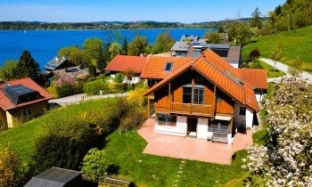 Hauptbild SELTENE GELEGENHEIT Haus mit SEEBLICK in MATTSEE