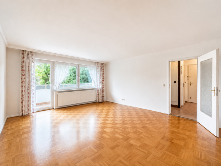 Wohnzimmer M�nchen Etagenwohnung Helle 3-Zimmer-Eigentumswohnung mit Balkon in M�nchen-Neuperlach