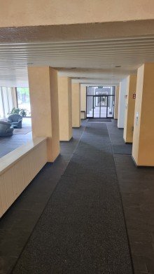 Empfangshalle Haupteingang Gem�tliches Apartement in bester Innenstadtlage v. Bad Reichenhall