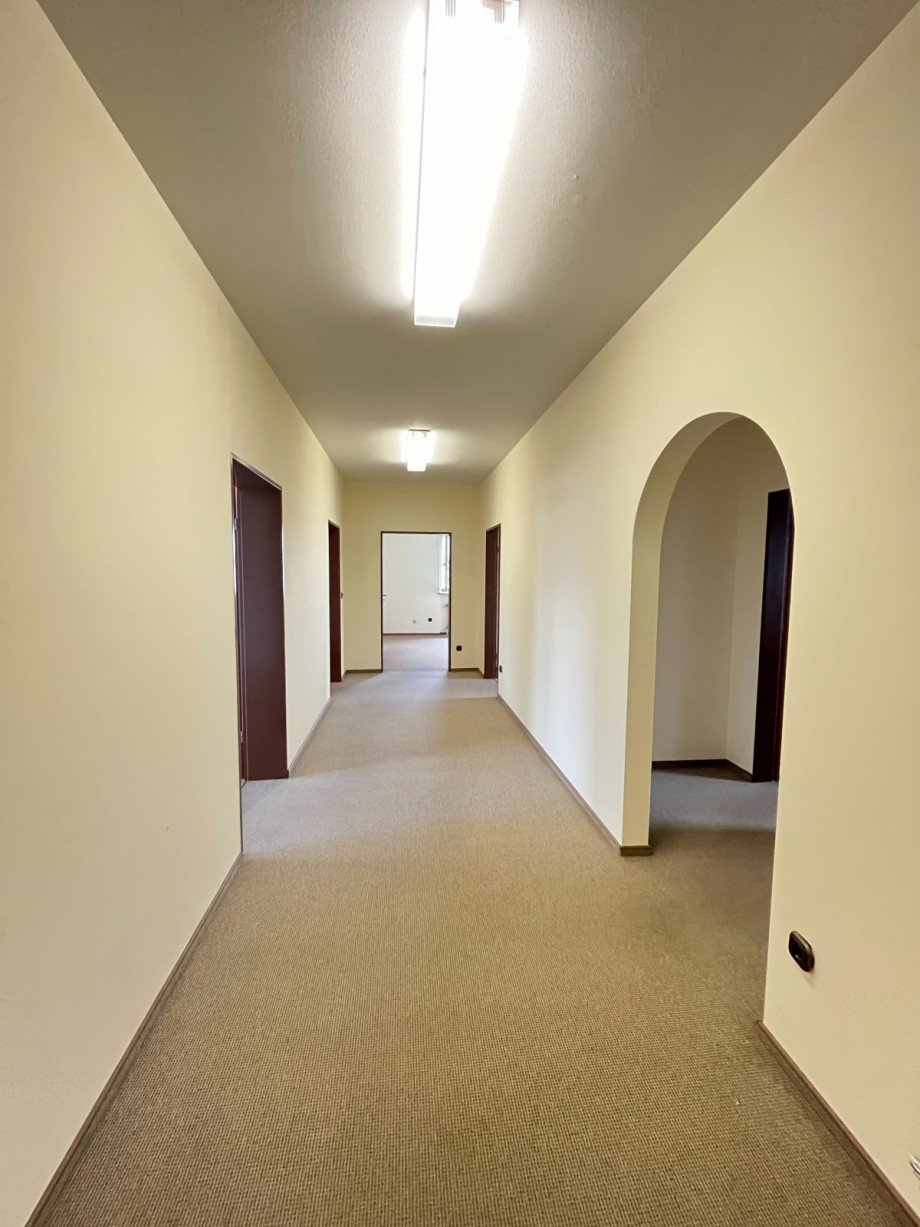 Flur B�rofl�che Ainring