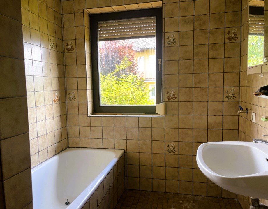 Bad Einfamilienhaus Handenberg