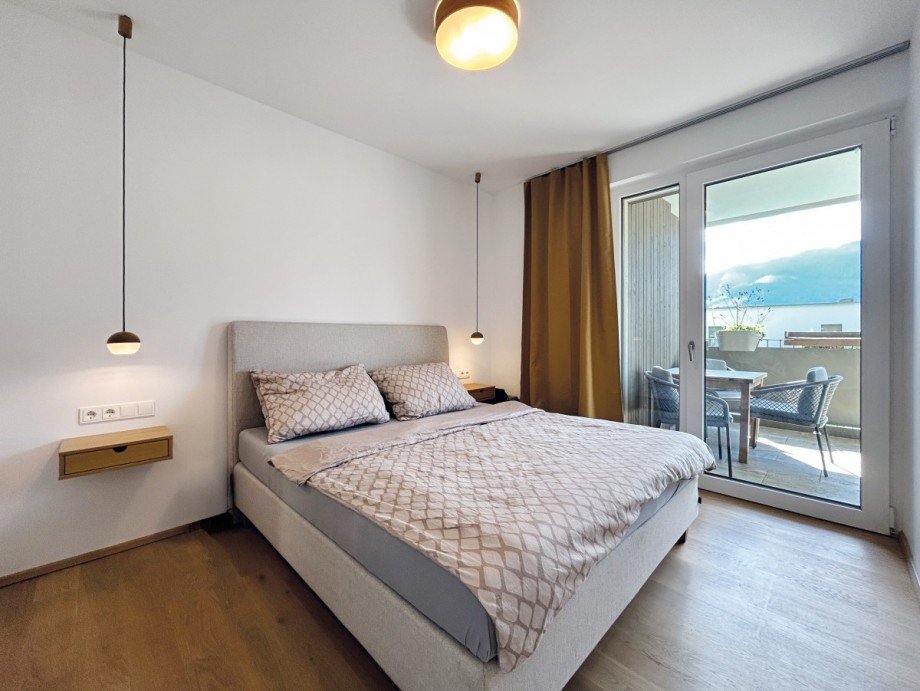 Schlafzimmer mit direkten Ausblick auf die Bergwelt Etagenwohnung Zell am See